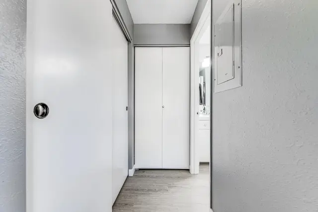Listing Image for 480 Kenolio Rd 28-206 16 of 50