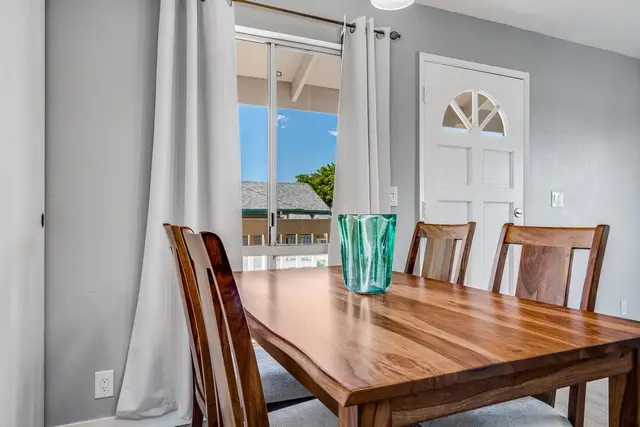 Listing Image for 480 Kenolio Rd 28-206 39 of 50