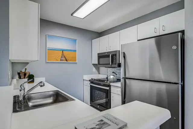 Listing Image for 480 Kenolio Rd 28-206 42 of 50