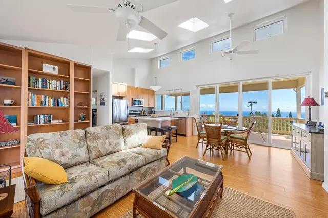 Listing Image for 445 Kaukini Loop 1 of 36