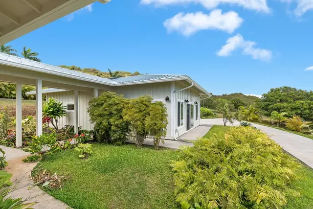 Listing Image for 445 Kaukini Loop 31 of 36