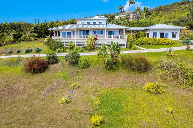 Listing Image for 445 Kaukini Loop 4 of 36