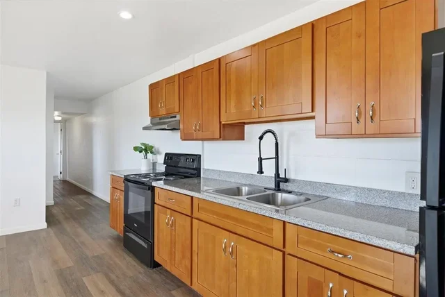 Listing Image for 572 Liholiho St 32 of 44