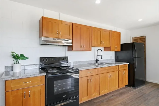 Listing Image for 572 Liholiho St 33 of 44