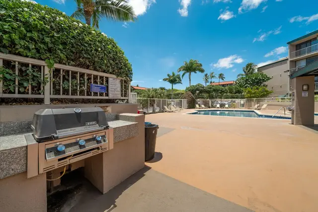 Listing Image for 2219 S Kihei Rd B403 30 of 50