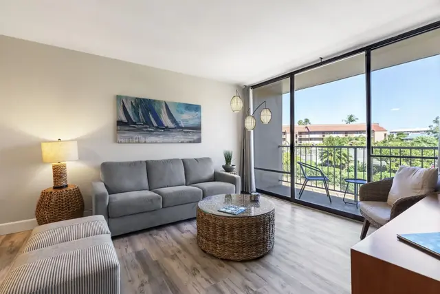 Listing Image for 2219 S Kihei Rd B403 4 of 50