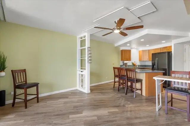 Listing Image for 20 Hauoli St 212 13 of 31