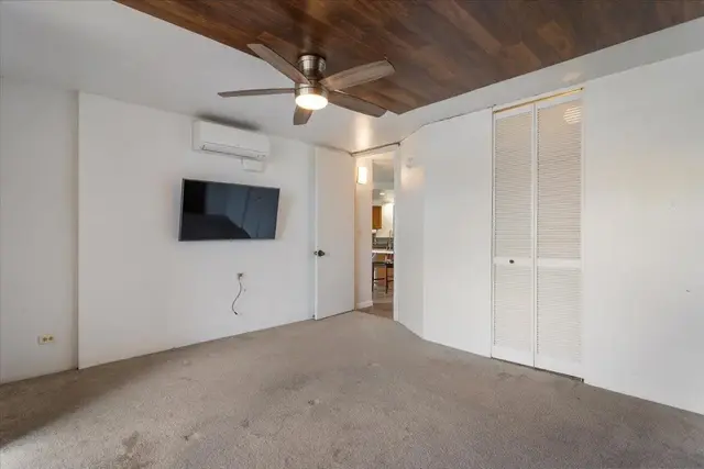 Listing Image for 20 Hauoli St 212 18 of 31