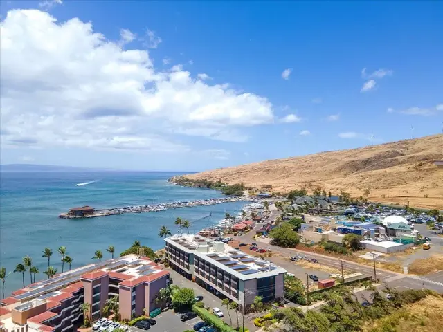 Listing Image for 20 Hauoli St 212 2 of 31
