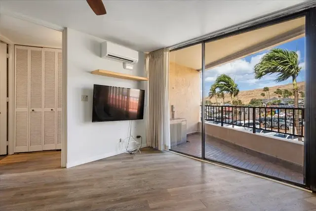 Listing Image for 20 Hauoli St 212 9 of 31