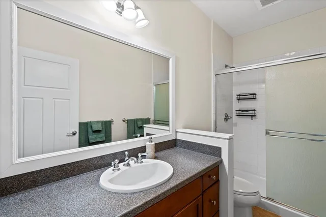 Listing Image for 31 E Kuu Aku Ln 206 12 of 21