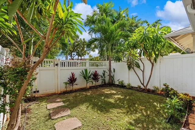 Listing Image for 31 E Kuu Aku Ln 206 17 of 21