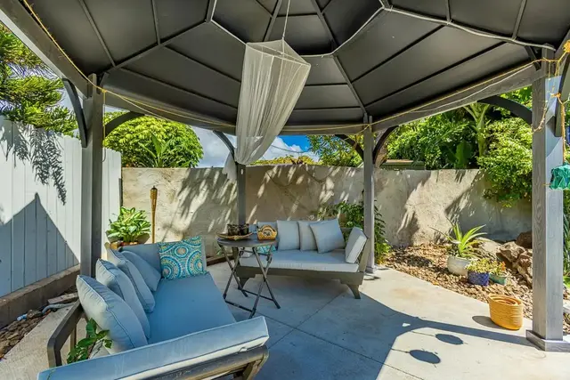 Listing Image for 289 Aukahi St 29 of 43