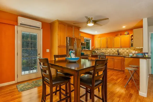 Listing Image for 289 Aukahi St 7 of 43
