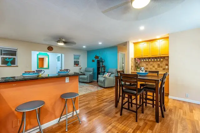 Listing Image for 289 Aukahi St 9 of 43
