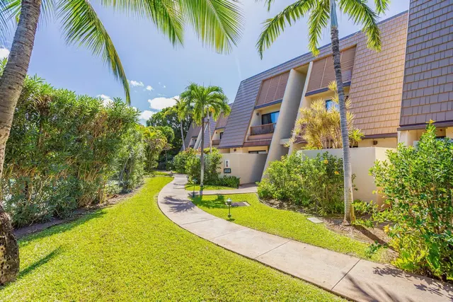 Listing Image for 2777 S Kihei Rd M105 41 of 48