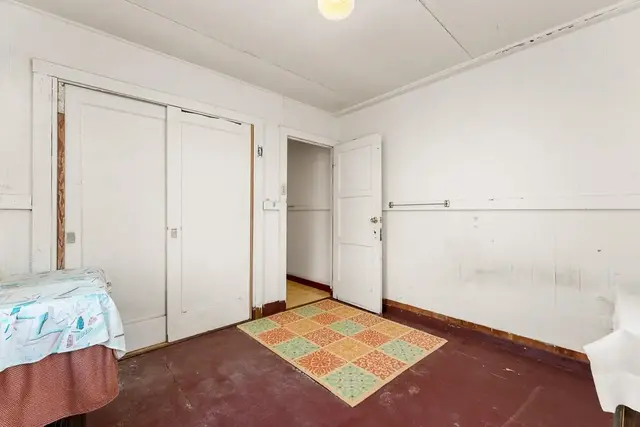 Listing Image for 953 Akaaka St 13 of 50