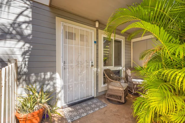 Listing Image for 140 Uwapo Rd 36-104 27 of 34