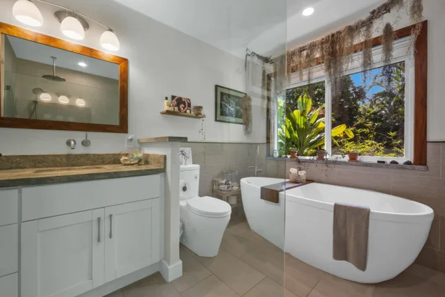 Listing Image for Pl 10 of 42