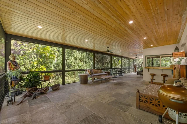 Listing Image for Pl 21 of 42