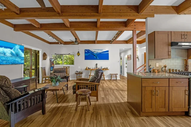 Listing Image for Pl 28 of 42