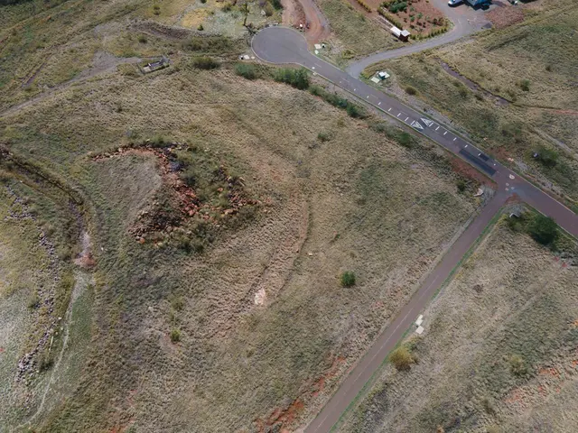Listing Image for Kehalea Pl 11 10 of 42