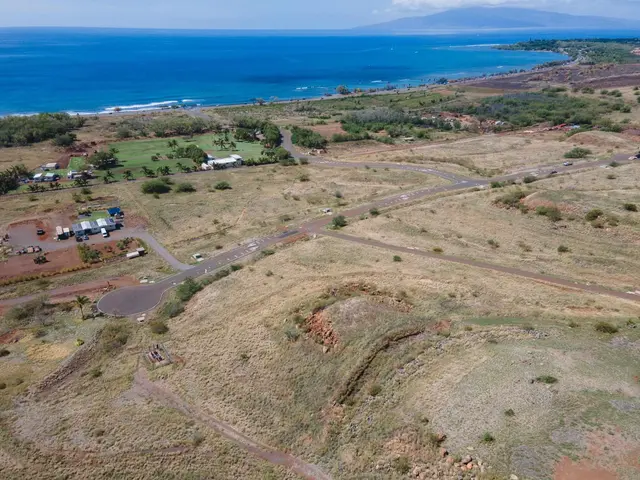 Listing Image for Kehalea Pl 11 12 of 42