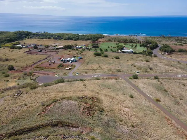 Listing Image for Kehalea Pl 11 17 of 42