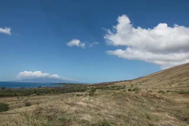Listing Image for Kehalea Pl 11 24 of 42