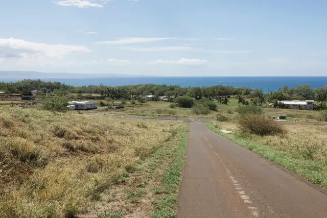 Listing Image for Kehalea Pl 11 37 of 42