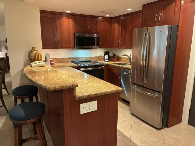 Listing Image for 2481 Kaanapali Pkwy 220 E 10 of 33