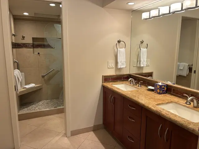 Listing Image for 2481 Kaanapali Pkwy 220 E 13 of 33