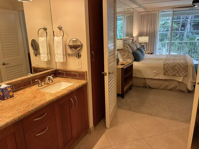 Listing Image for 2481 Kaanapali Pkwy 220 E 15 of 33