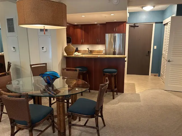 Listing Image for 2481 Kaanapali Pkwy 220 E 9 of 33