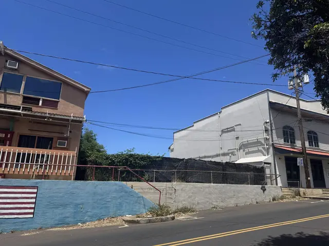 158 N Market St, Wailuku, 406557 - 2/4