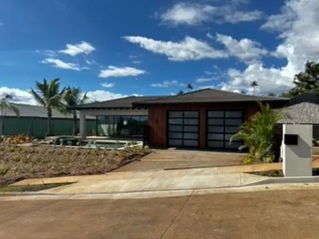Listing Image for 185 Lolowaa Pl 1 of 3