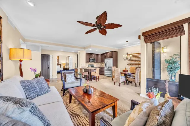 Listing Image for 500 Kapalua Dr 25v 3-4 11 of 36