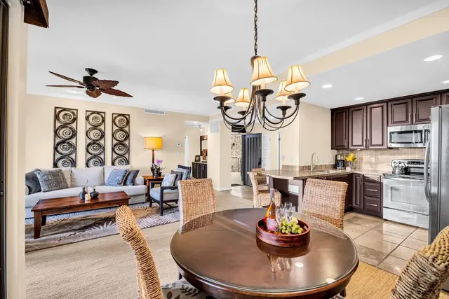 Listing Image for 500 Kapalua Dr 25v 3-4 14 of 36
