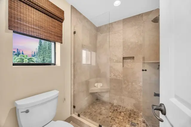 Listing Image for 500 Kapalua Dr 25v 3-4 19 of 36