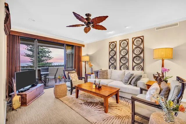 Listing Image for 500 Kapalua Dr 25v 3-4 2 of 36