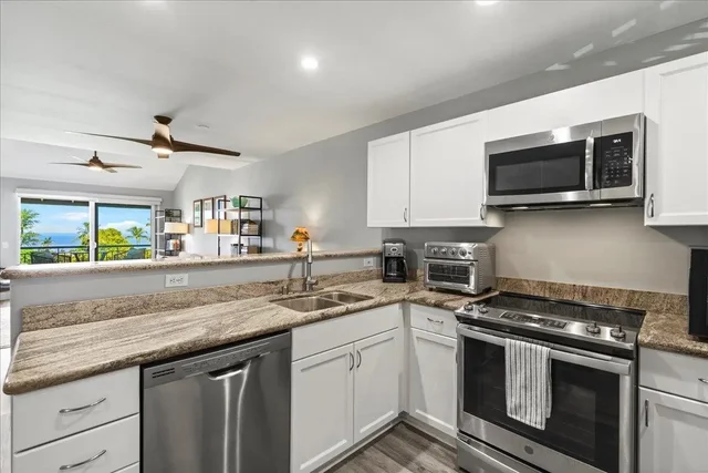 Listing Image for 3950 Kalai Waa St W201 25 of 50