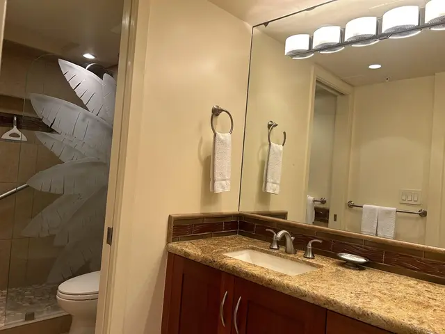 Listing Image for 2481 Kaanapali Pkwy 216 U 12 of 14