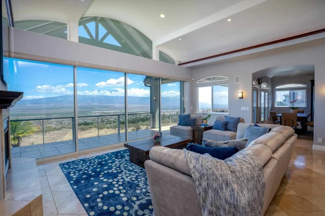 Listing Image for 681 S Alu Rd 3 of 50