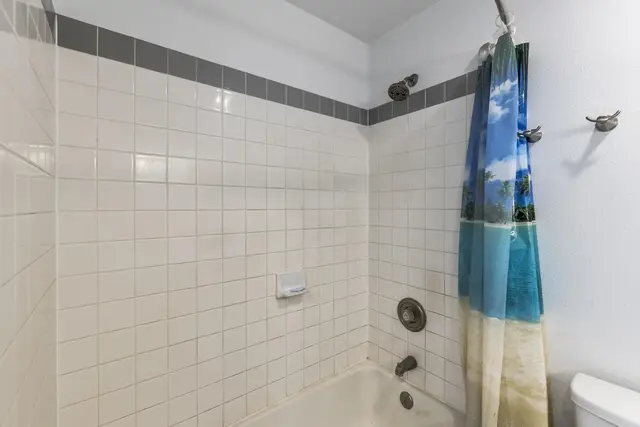 Listing Image for 70 Kapi Ln 14204 23 of 45