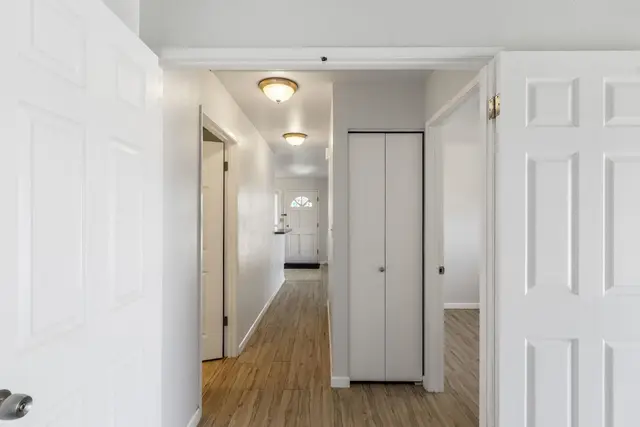 Listing Image for 70 Kapi Ln 14204 24 of 45