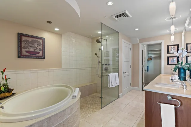 Listing Image for 99 Hoolei Cir E5 23 of 40