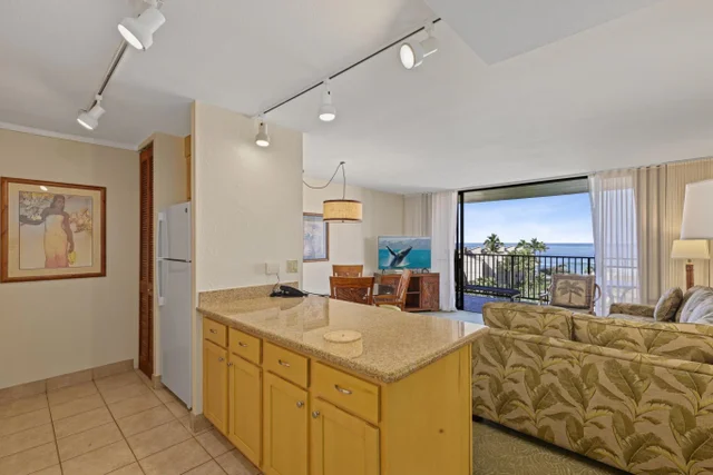 Listing Image for 3445 Lower Honoapiilani Rd 727 9 of 42