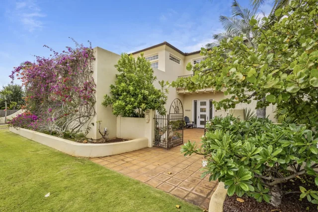 Listing Image for 2365 Waipua St 2 of 31