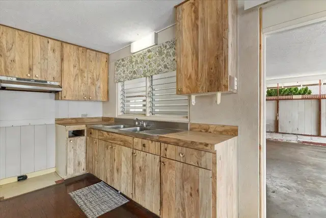Listing Image for 597 Kaulana St 13 of 40