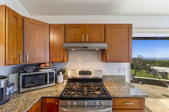 Listing Image for 333 Alalani St 23 of 50